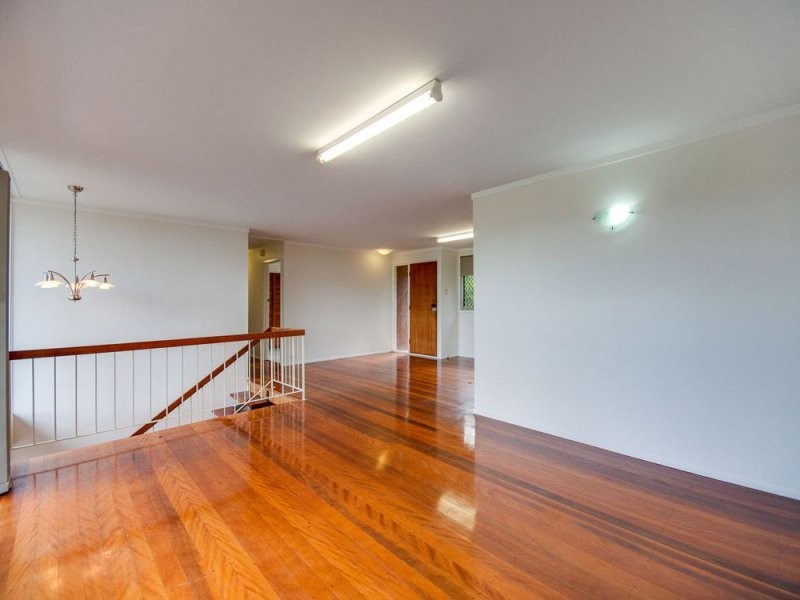 24 Caratel Street, Stafford Heights QLD 4053