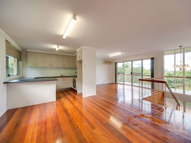 24 Caratel Street, Stafford Heights QLD 4053