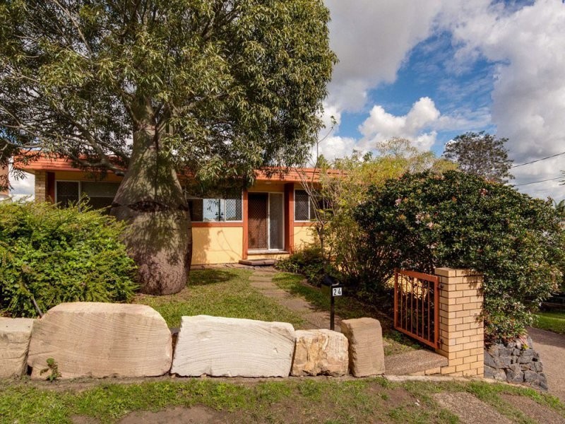 24 Caratel Street, Stafford Heights QLD 4053