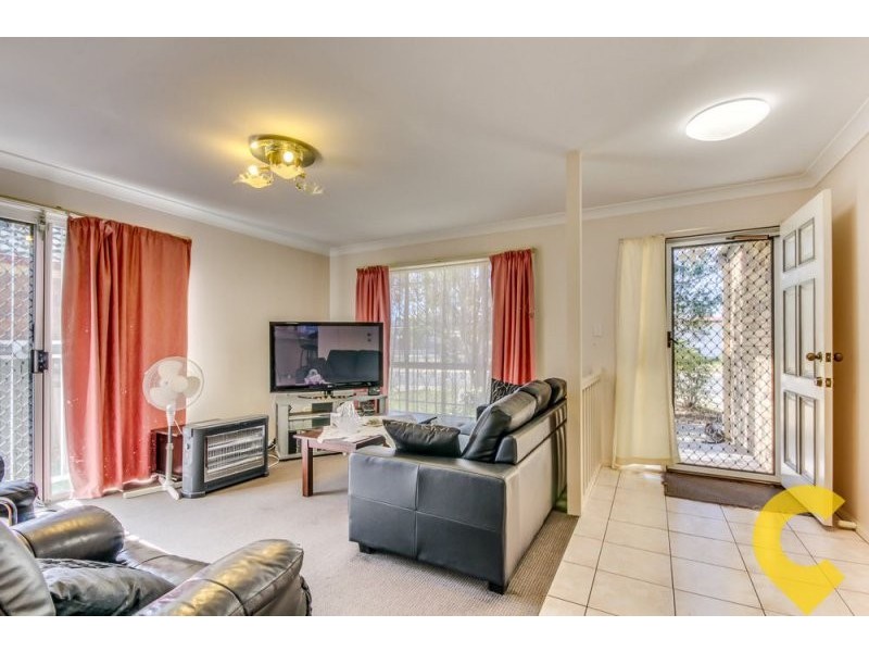 12 Hill Rd, Runcorn QLD 4113