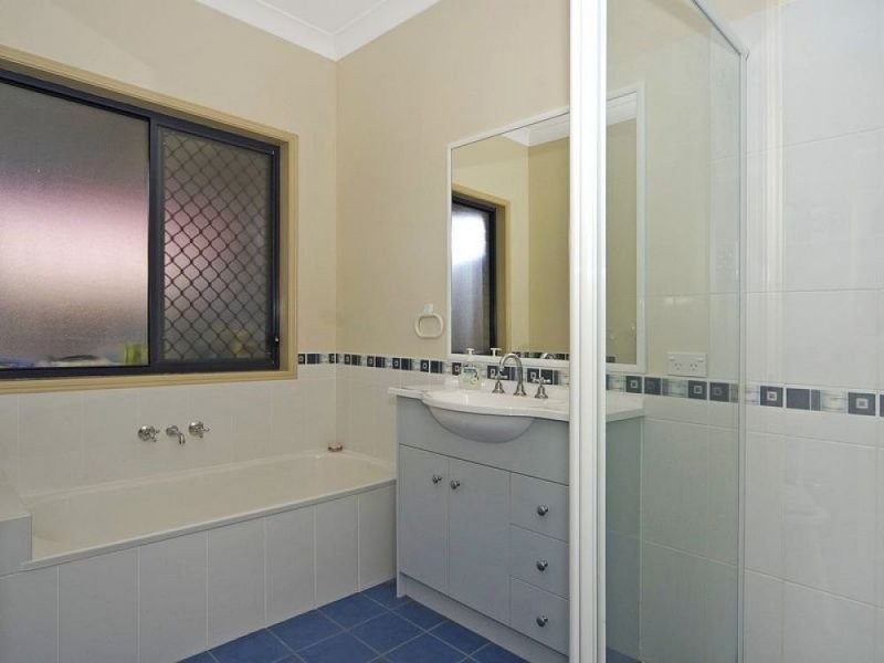 19 Orchard Cresent, Springfield Lakes QLD 4300