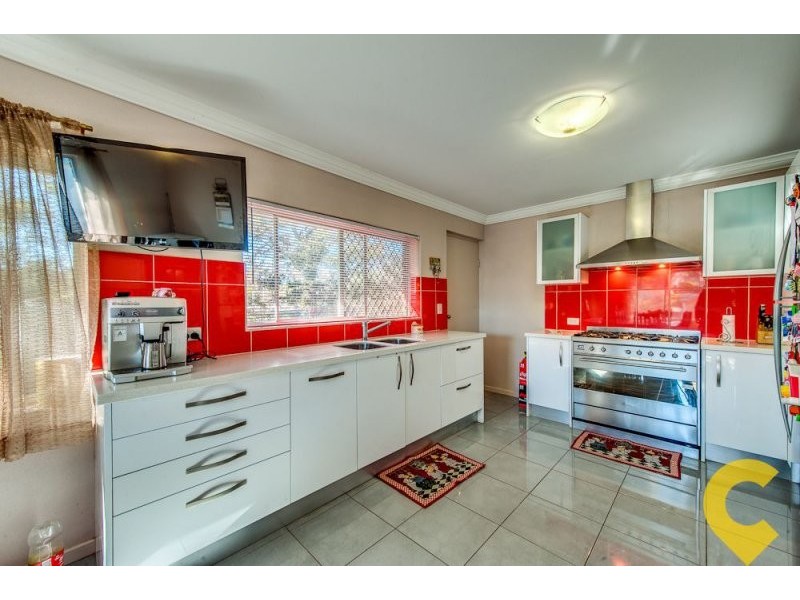 6 Cox Crescent, Goodna QLD 4300