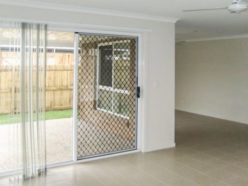 7 Beaumont Drive, Pimpama QLD 4209