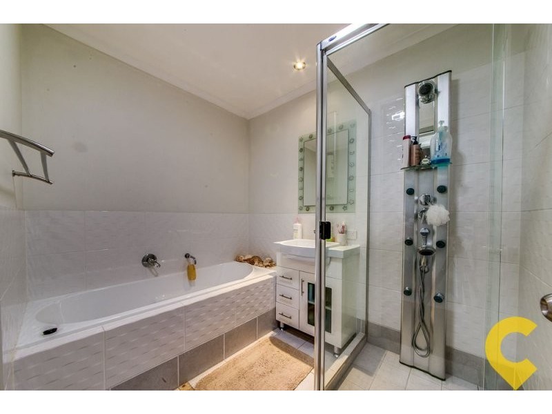 74 Hutton Road, Ferny Hills QLD 4055