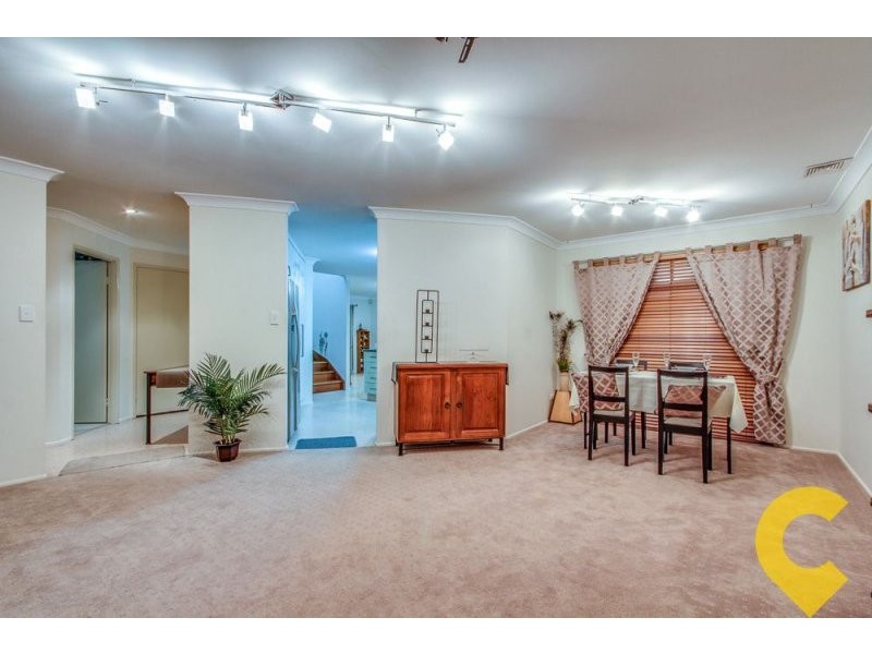 9 Statesman Crescent, Sunnybank Hills QLD 4109