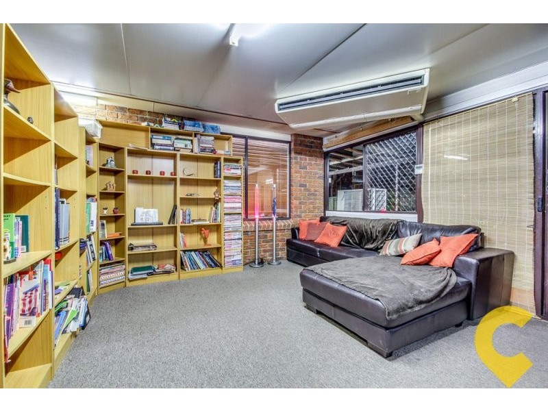 9 Statesman Crescent, Sunnybank Hills QLD 4109