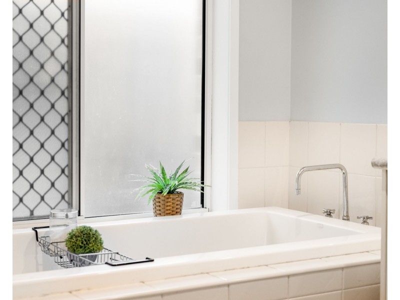 12 Brookvale Place, Bracken Ridge QLD 4017