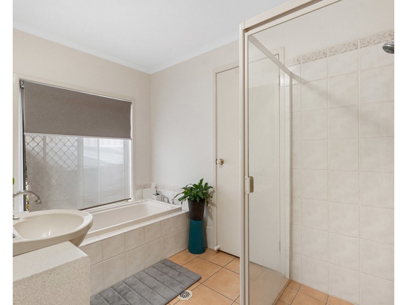 11 Cloverbrook Place, Bracken Ridge QLD 4017