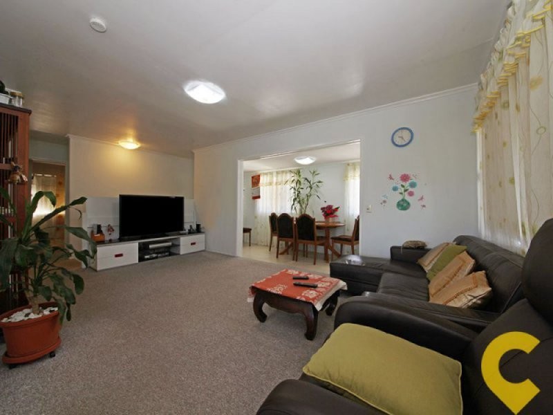 107 Peter Street, Strathpine QLD 4500