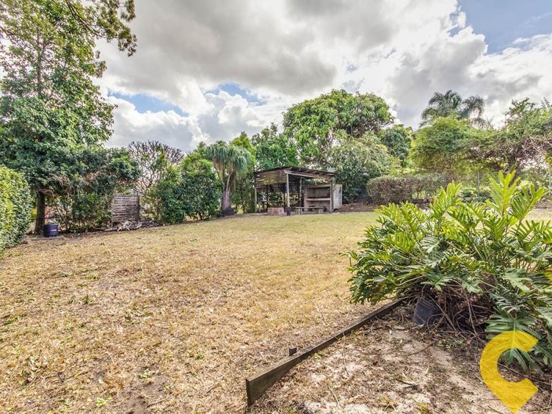 6 Kingaroy Street, Stafford Heights QLD 4053