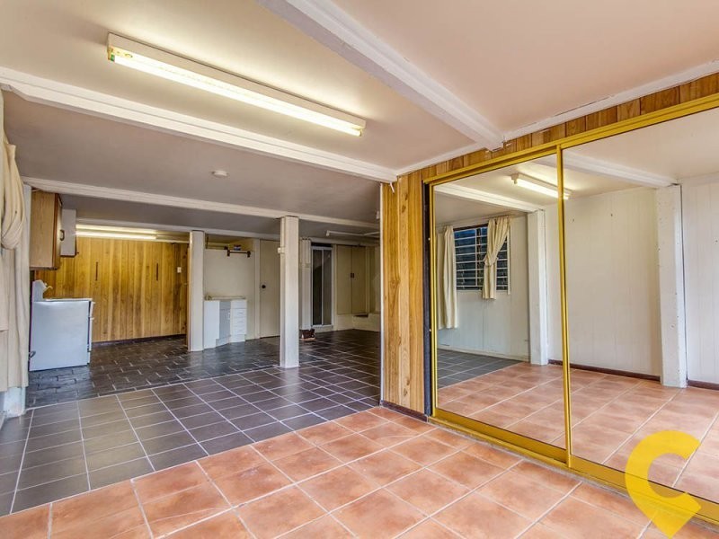 6 Kingaroy Street, Stafford Heights QLD 4053