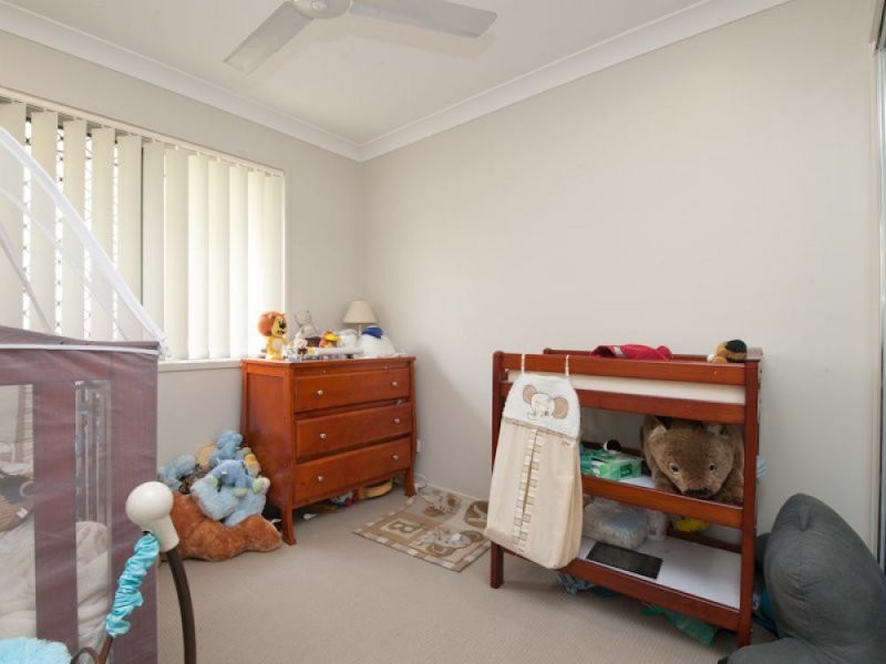 9 Wallis Cct, North Lakes QLD 4509