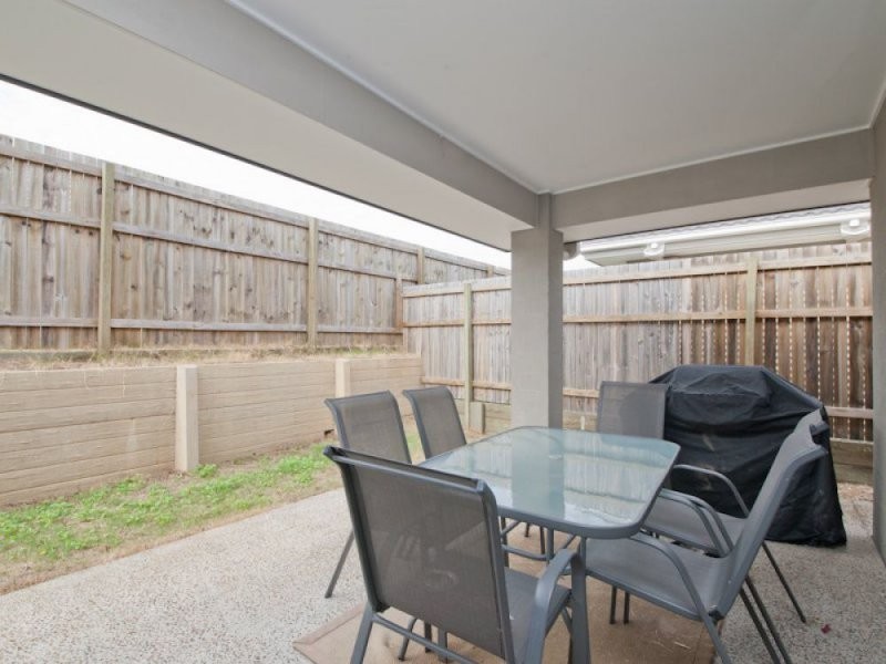 9 Wallis Cct, North Lakes QLD 4509