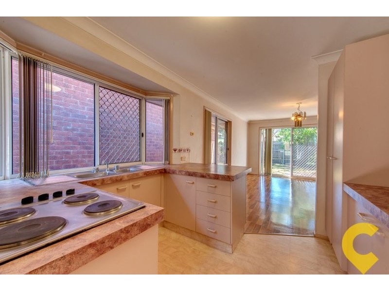 33 Barrier Place, Forest Lake QLD 4078