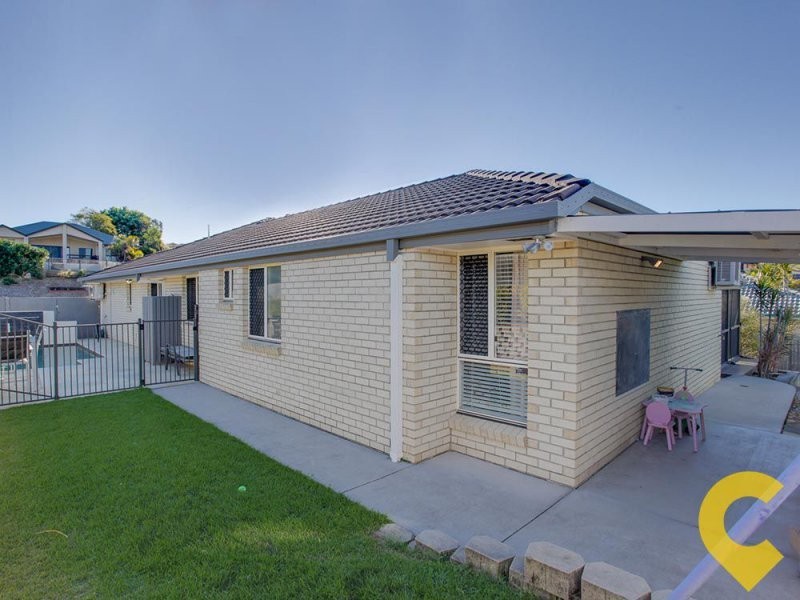 4 Valencia Court, Eatons Hill QLD 4037