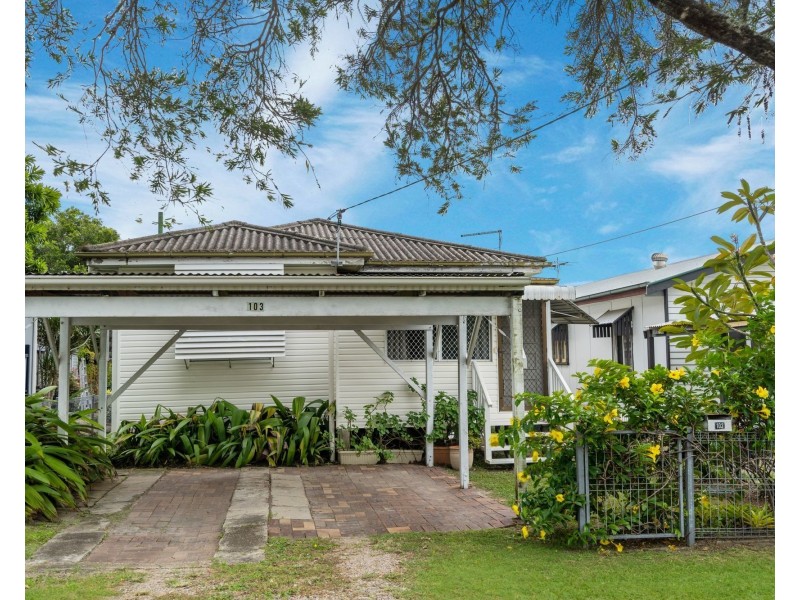 103 Dover Road, Redcliffe QLD 4020