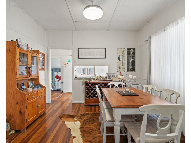 103 Dover Road, Redcliffe QLD 4020
