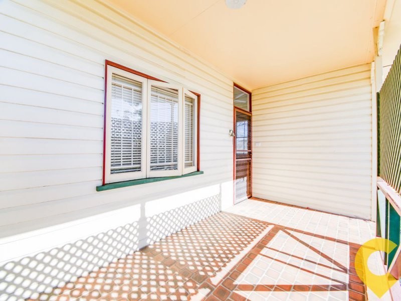 6 Jones Street, Red Hill QLD 4059