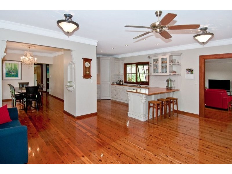 381 Tamborine Mountain Road, Tamborine QLD 4270