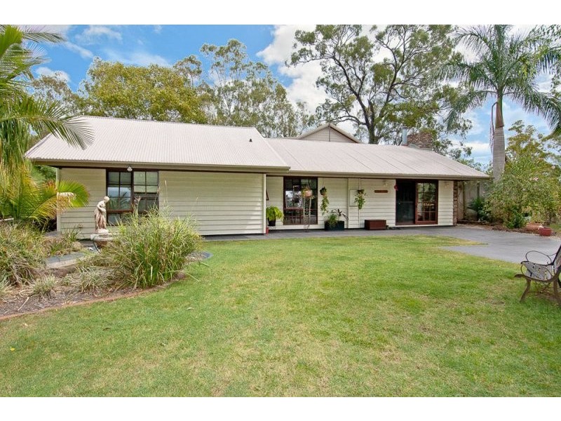 381 Tamborine Mountain Road, Tamborine QLD 4270