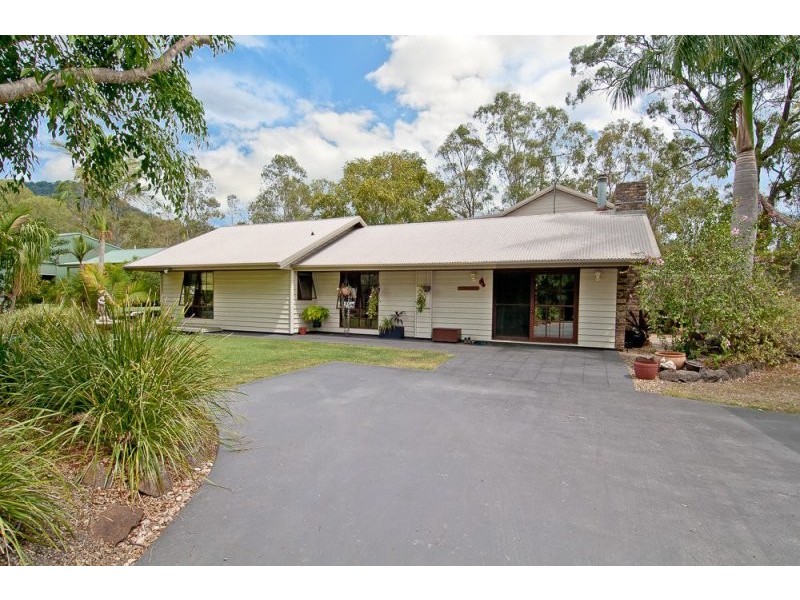 381 Tamborine Mountain Road, Tamborine QLD 4270