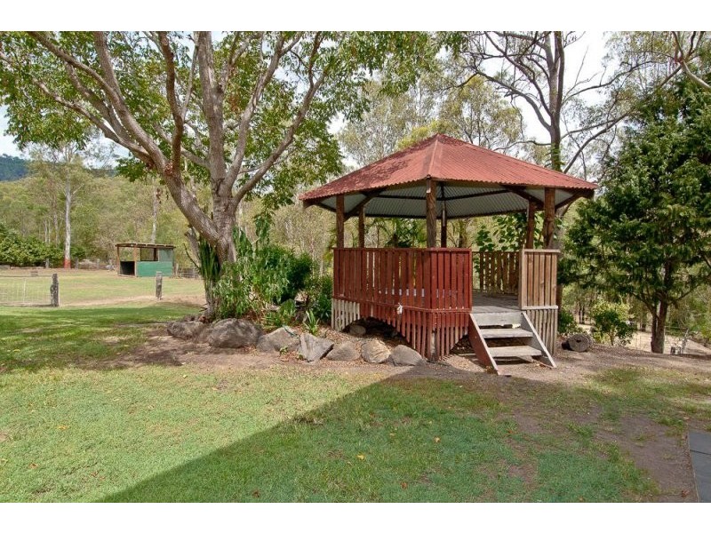 381 Tamborine Mountain Road, Tamborine QLD 4270