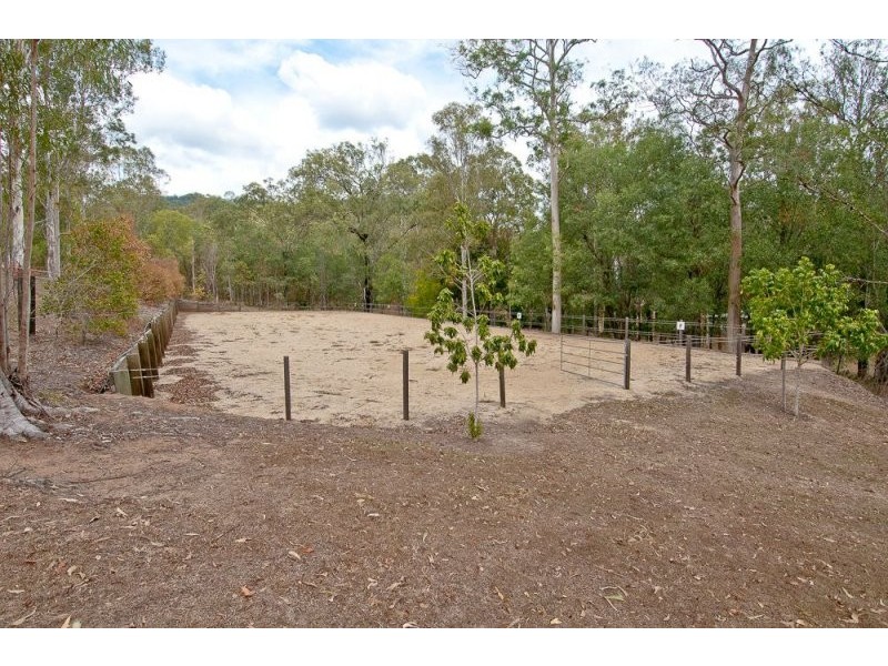 381 Tamborine Mountain Road, Tamborine QLD 4270