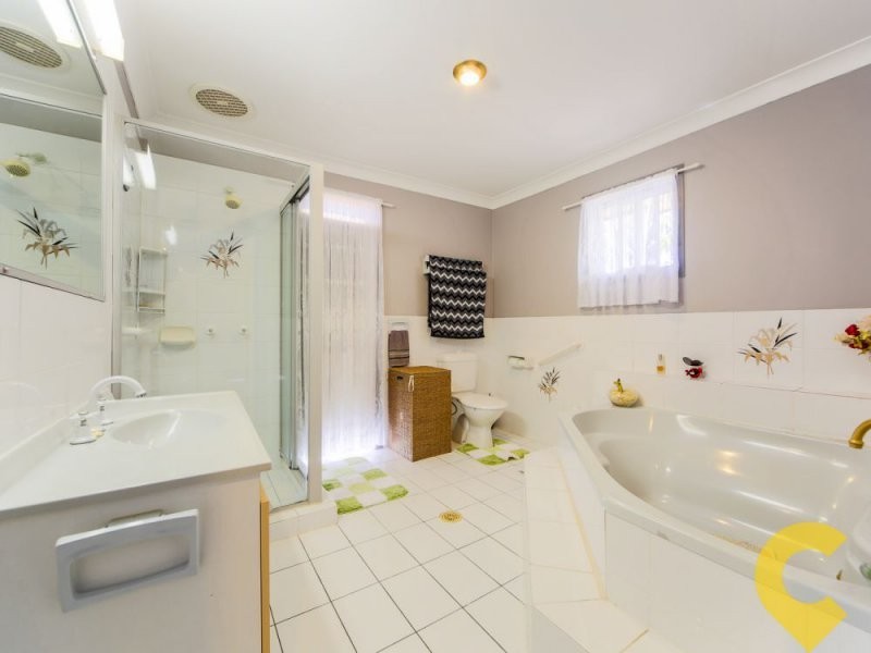 1 Forbes Place, Helensvale QLD 4212