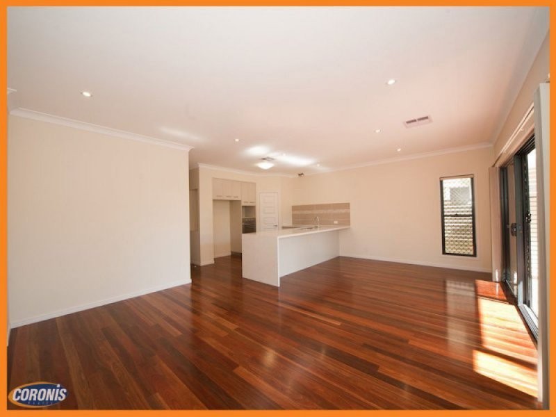 54 Wyena Street, Camp Hill QLD 4152