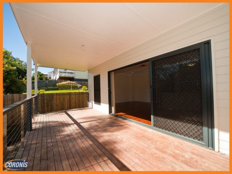 54 Wyena Street, Camp Hill QLD 4152