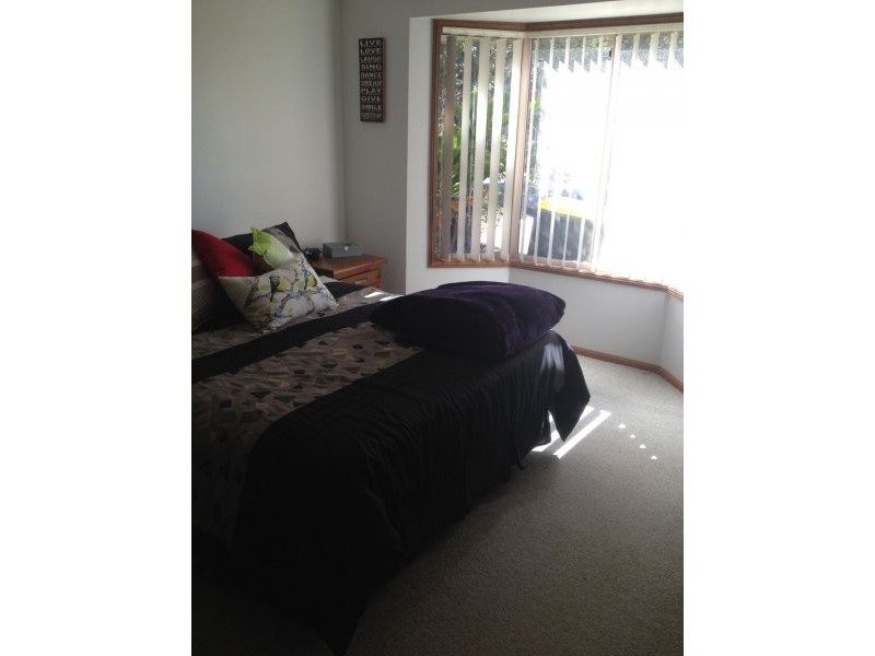 81 Jindabyne Circuit, Forest Lake QLD 4078