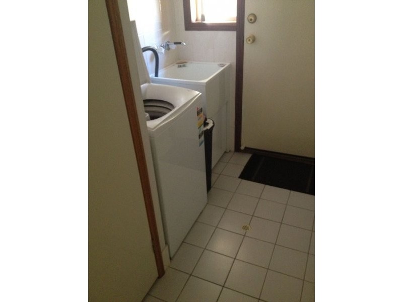 81 Jindabyne Circuit, Forest Lake QLD 4078