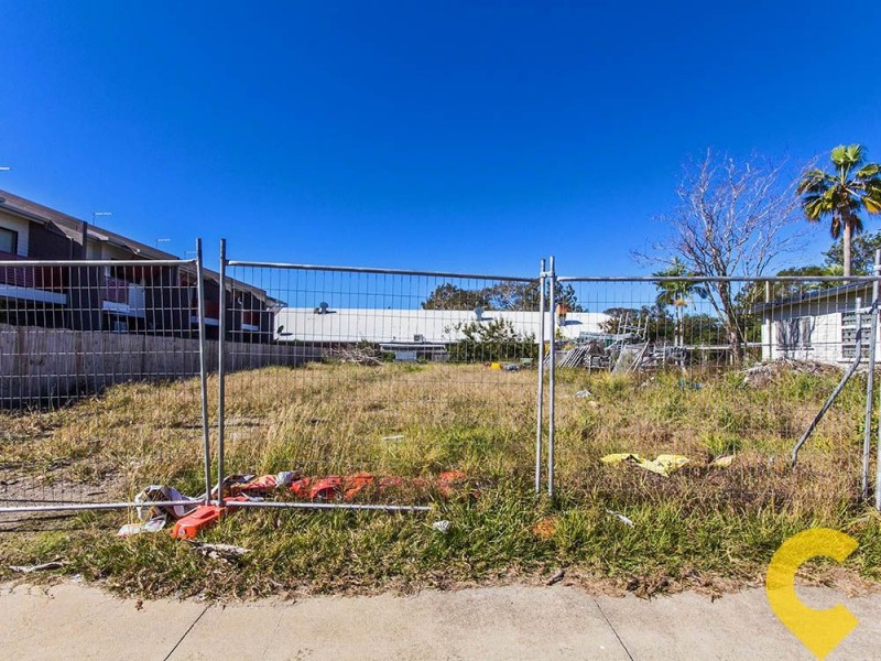 13-15 Wallace Street, Caboolture QLD 4510