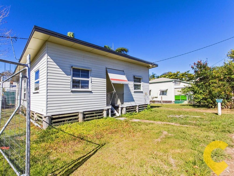 13-15 Wallace Street, Caboolture QLD 4510