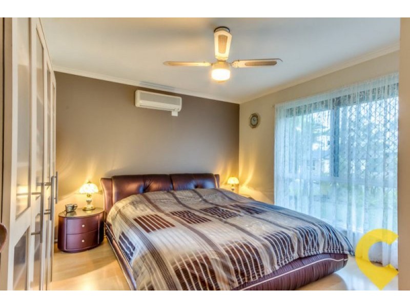 13 Lochore Court, Crestmead QLD 4132