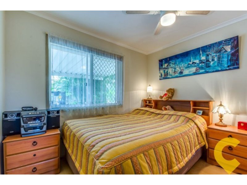 13 Lochore Court, Crestmead QLD 4132