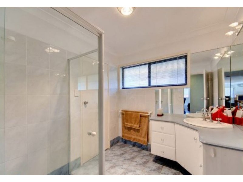 Room 3/25 Augusta Street, Aspley QLD 4034