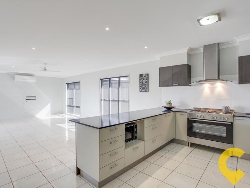 32 Hume Circuit, Warner QLD 4500
