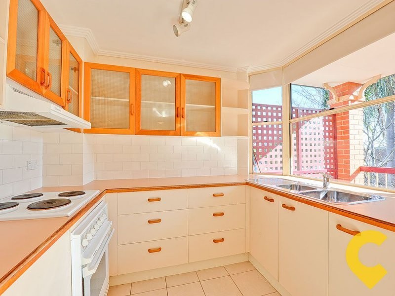 18/72 Herston Rd, Kelvin Grove QLD 4059