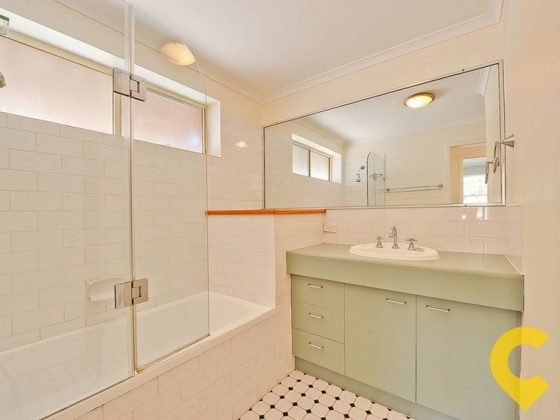 18/72 Herston Rd, Kelvin Grove QLD 4059