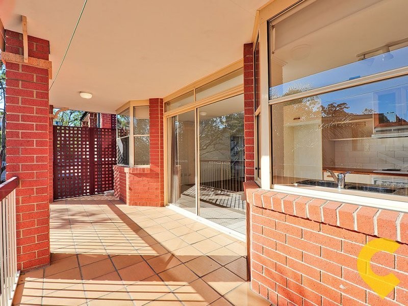 18/72 Herston Rd, Kelvin Grove QLD 4059