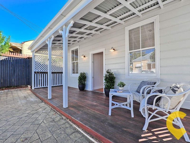 18 Woolcock Street, Red Hill QLD 4059