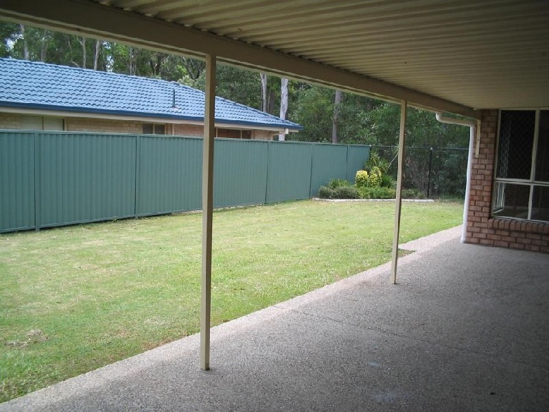 27 Fred Campbell Drive, Albany Creek QLD 4035