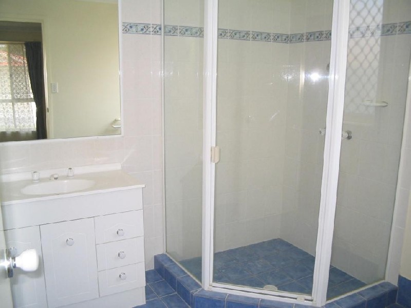 27 Fred Campbell Drive, Albany Creek QLD 4035