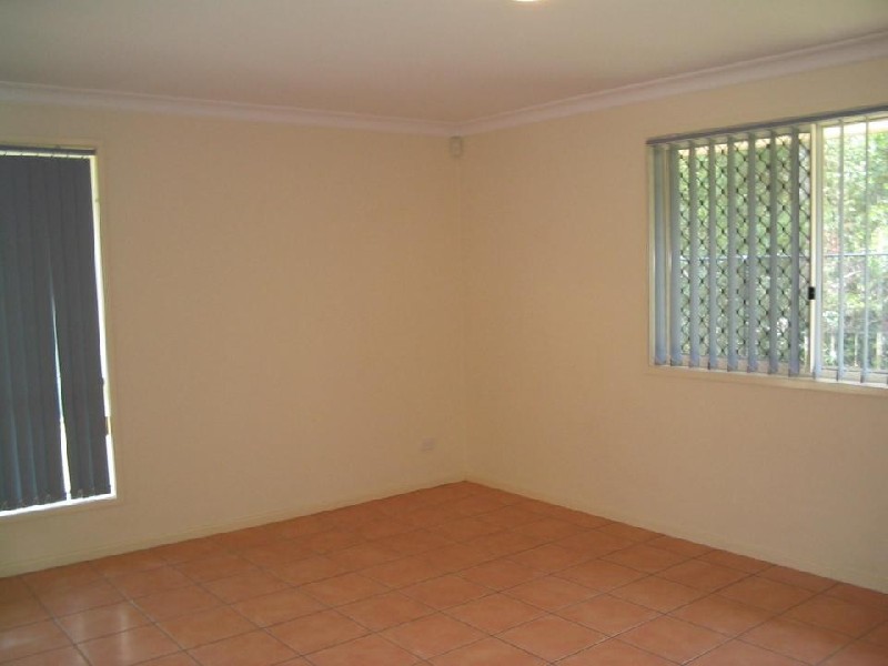 27 Fred Campbell Drive, Albany Creek QLD 4035