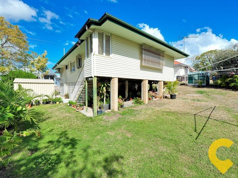 232 Nursery Road, Holland Park QLD 4121