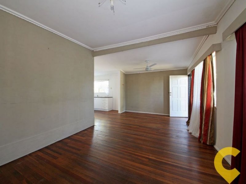 42 Holborn Street, Deception Bay QLD 4508
