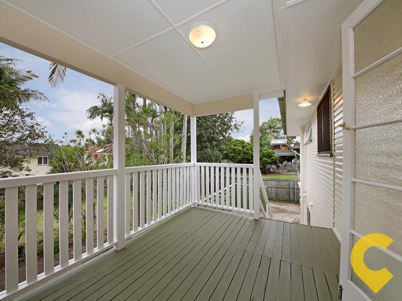 11 Greil Street, Brighton QLD 4017