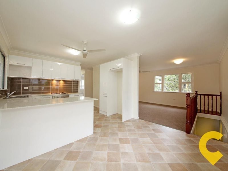 11 Greil Street, Brighton QLD 4017