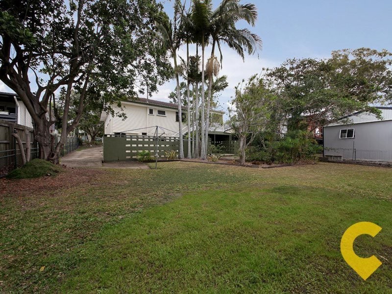 11 Greil Street, Brighton QLD 4017